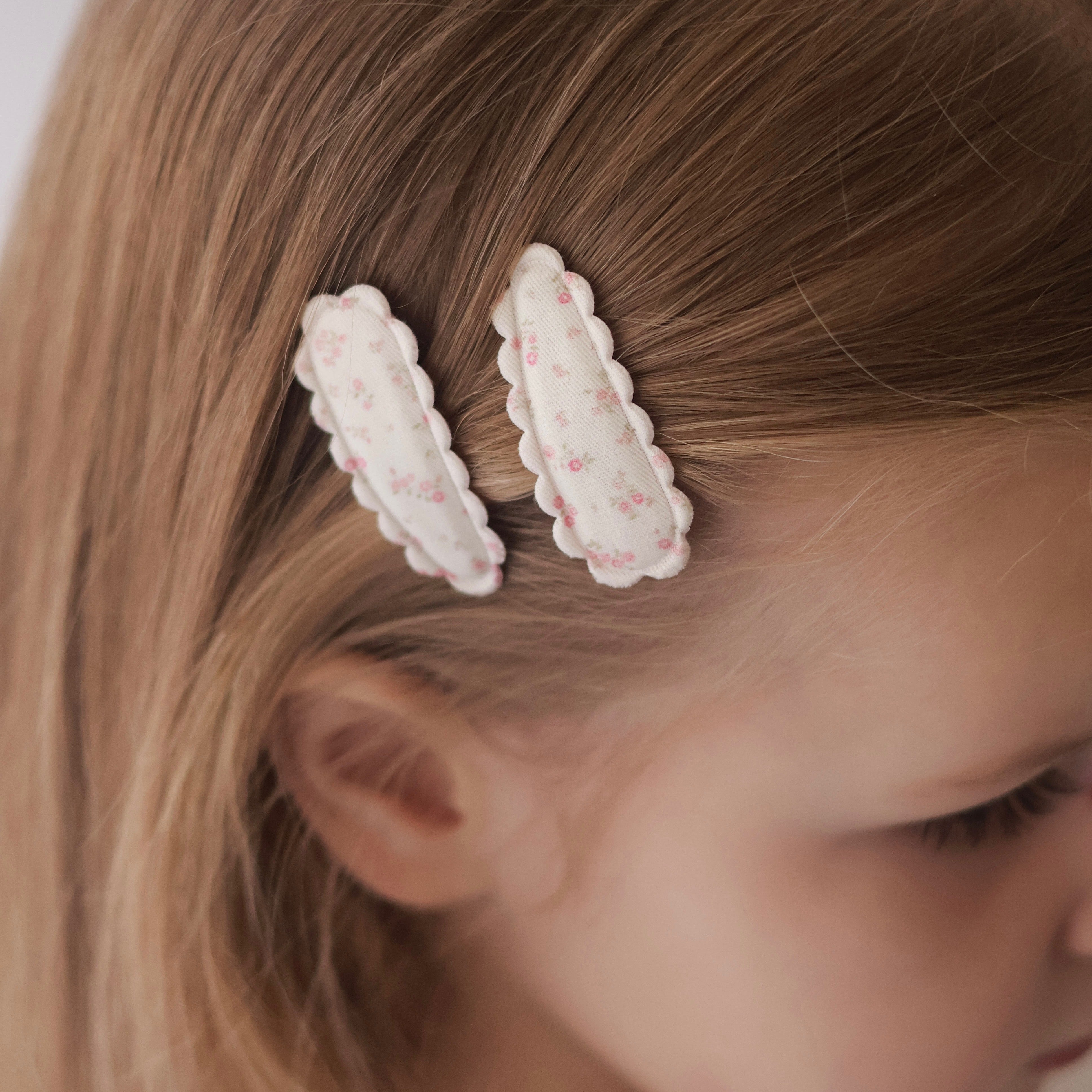 Dainty Snap Clips | Misty Petals