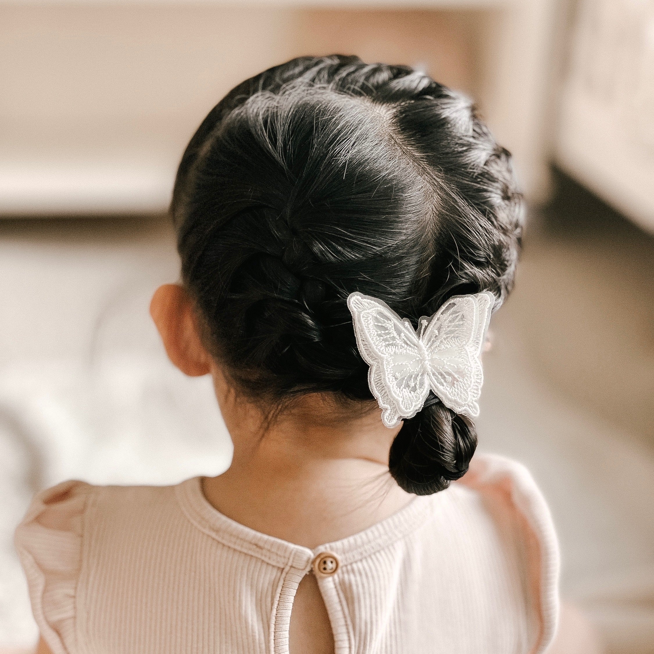 Clip | Shimmering Butterfly